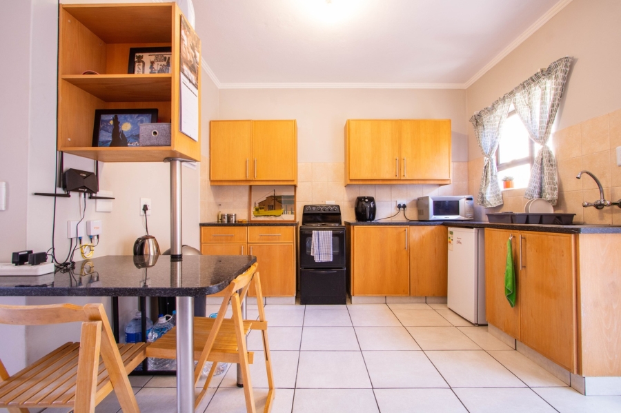 To Let 1 Bedroom Property for Rent in Die Bult North West